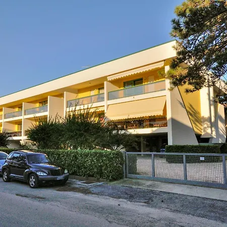 Croce Del Sud-10 By Interhome